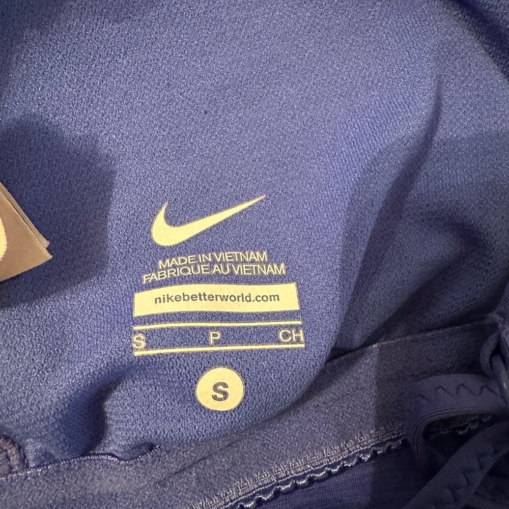 Nike Blue Performance Tank - Picture 3 of 3